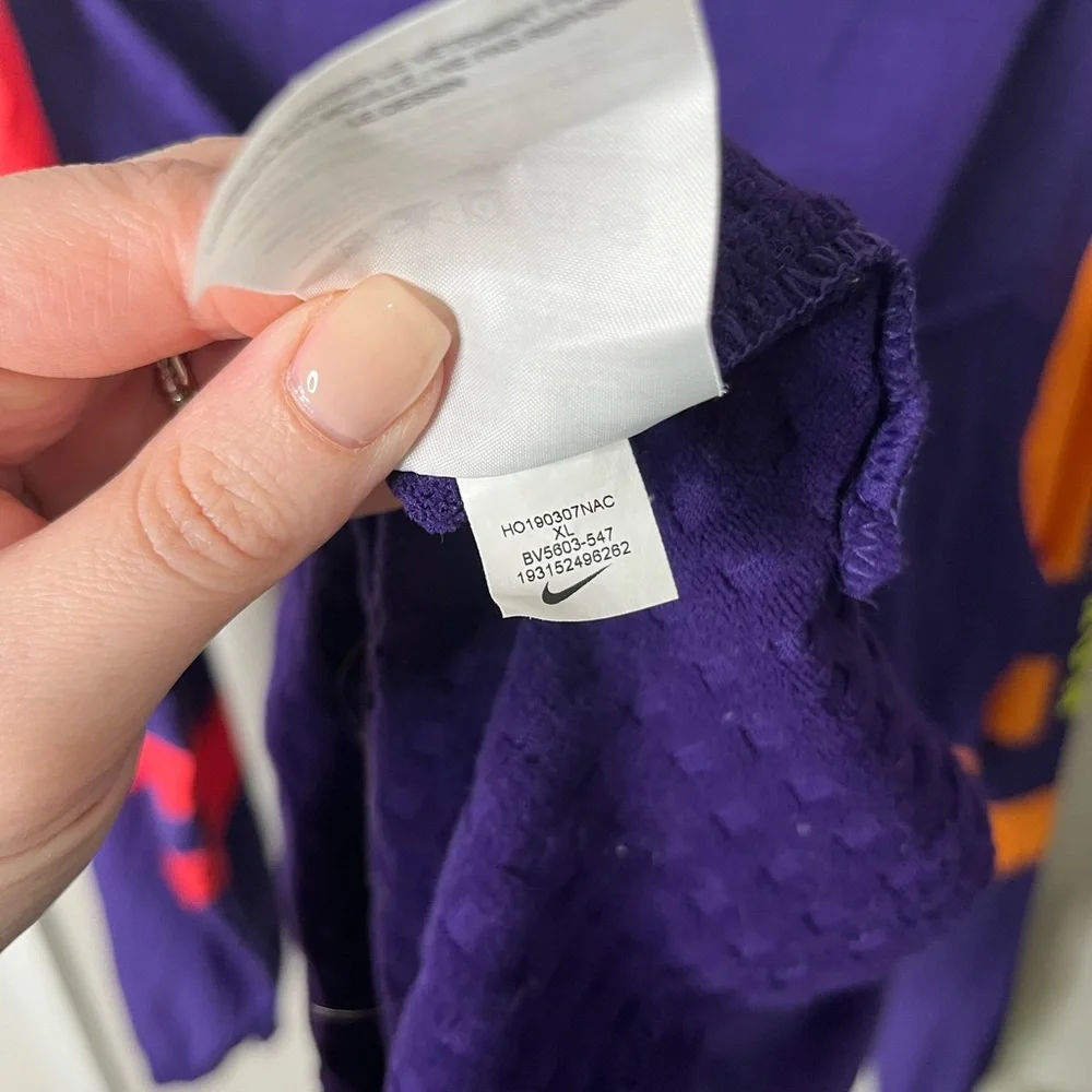 Nike Wild Run Therma Purple Half-Zip Pullover with Neon Accents size xl - Picture 9 of 9